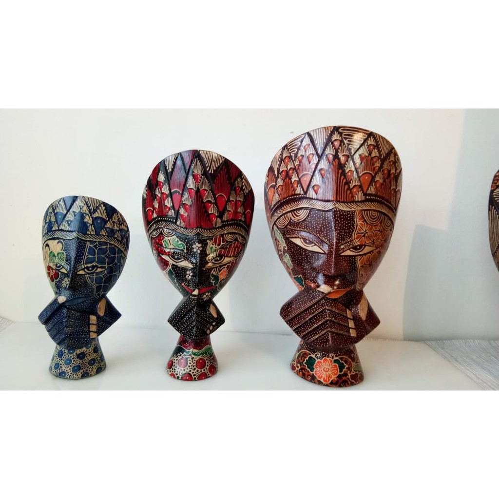 BATIK STANDING MASKS/TOPENG/PAJANGAN TOPENG/TOPENG BATIK KAYU