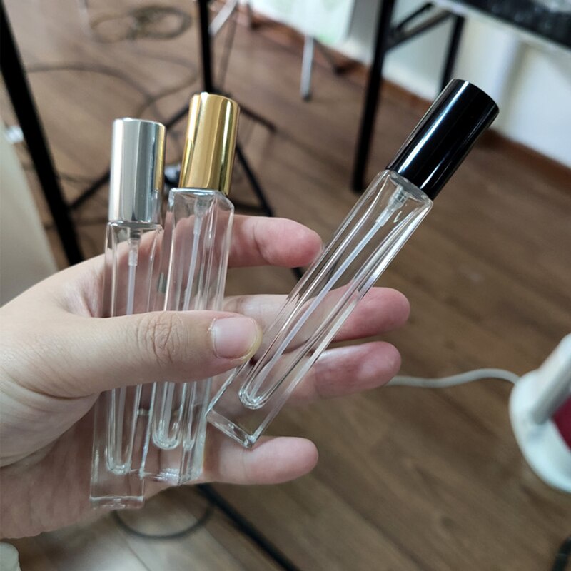 Botol Parfum Kosong Isi Ulang Model Semprot Bahan Kaca Bening Ukuran 10ml