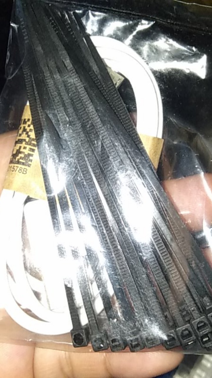 Visalux Kabel Ties Hitam 100mm Isi 100 Pcs Nilon Cable Tie Tis