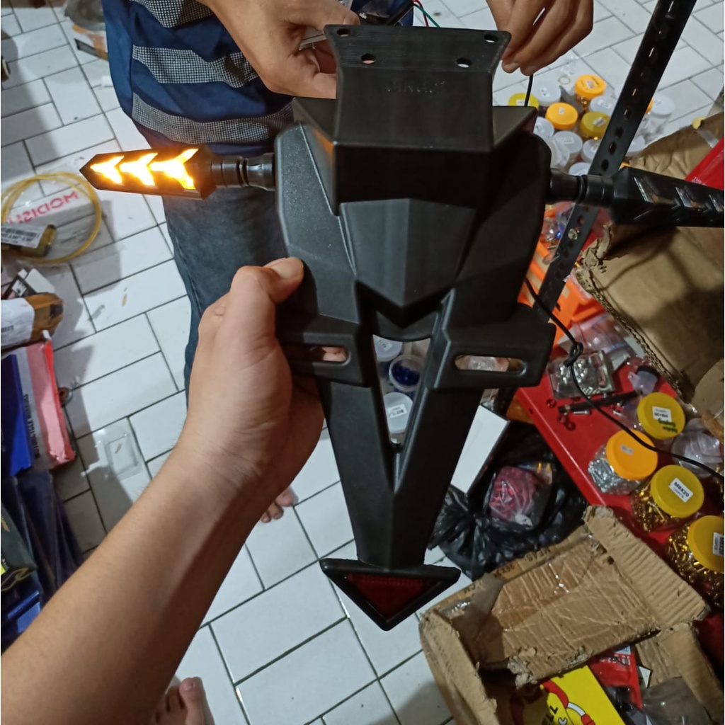 PAKET spakboard spakbor belakang racing plus sein led running model pesawat jet universal Vixion ninja CBR MX king Fu  R15 V3 V2 XABRE,VARIO DAN LAINYA