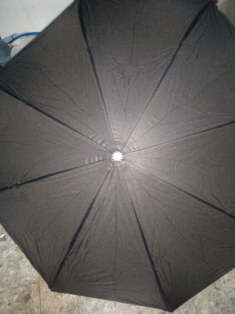 Kazbrella - Payung Terbalik (reverted Umbrella)