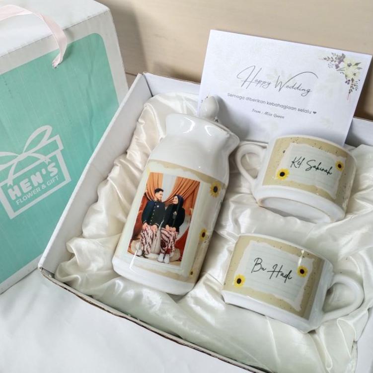 

[KODE BGIGB] Kado Pernikahan Unik Hadiah Wedding Gift Hampers
