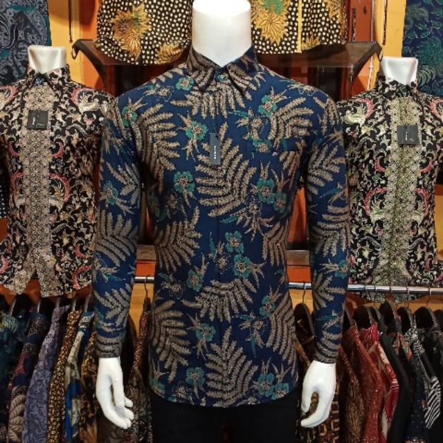 SLIMFIT KEMEJA BATIK Pria Limited edition