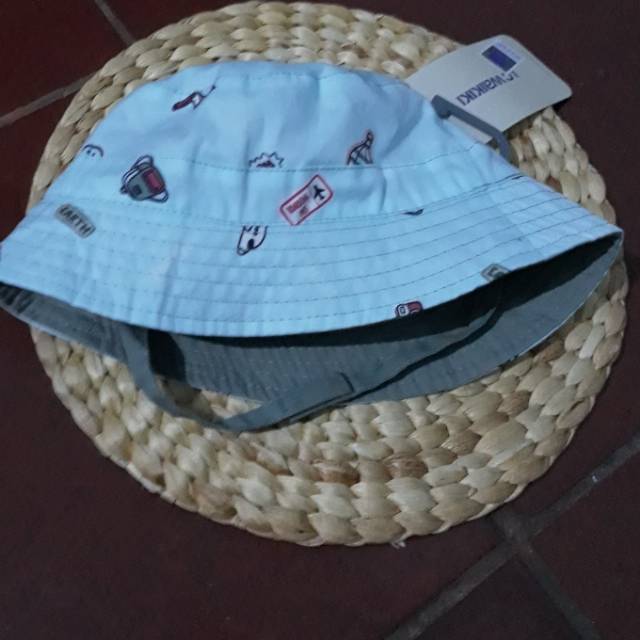 BARU Topi kupluk anak "lc waikiki"