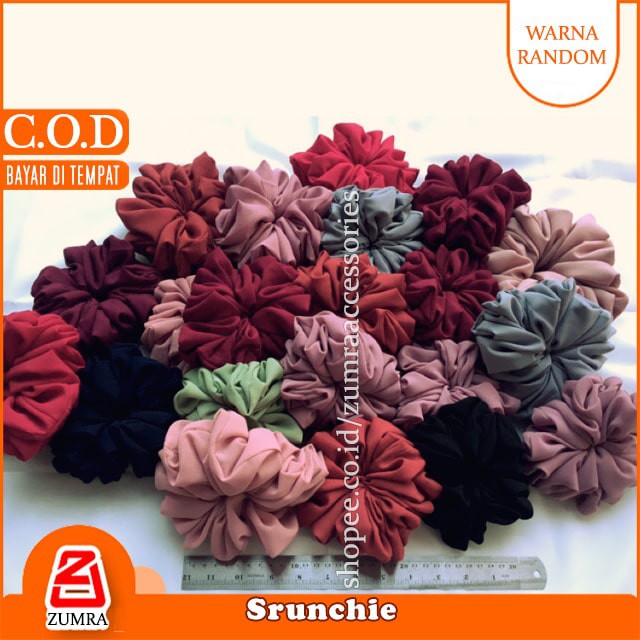 Scrunchie / ikat rambut / kuncir rambut jumbo / penambah volume hijab