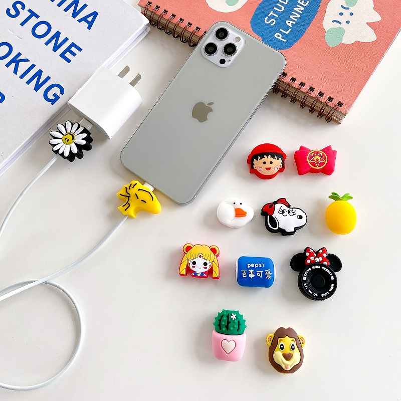 Pelindung Kabel Data / Charger Motif Kartun Mickey / Minnie Mouse / Snoopy Untuk Apple / Android Tpy-C