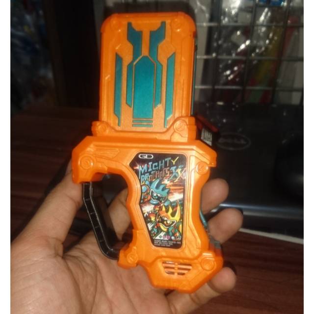 DX Gashat Mighty Brother XX - Kamen Rider Ex Aid