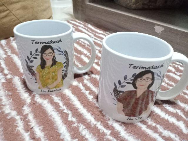 Mug Custom , Kado Wisuda