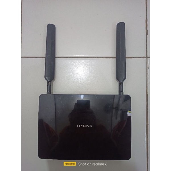 TP-Link MR200 Support SIM Card Bekas