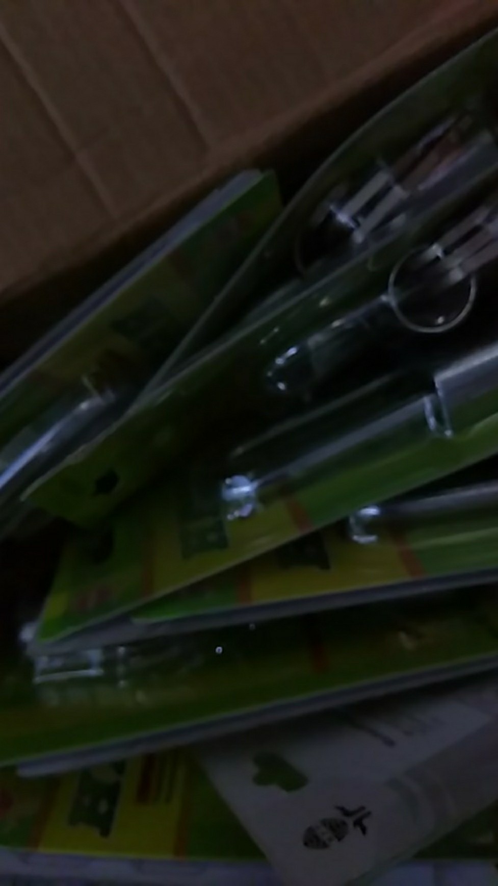 Gembok Putih 40 Mm Leher Panjang Hpp Murah