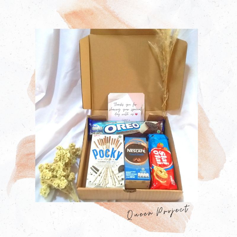 

Snack box/giftbox/hampers snack/hadiah wisuda/ anniversary/ birthday/buket bunga/buket snack murah