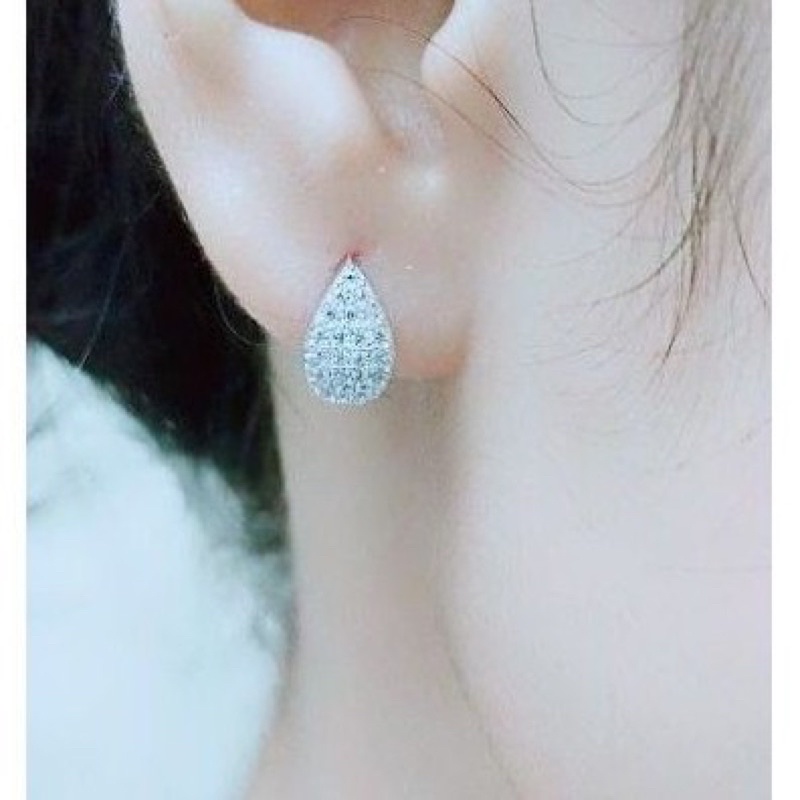Anting jepit fashion wanita dewasa oval mata diamond putih perak asli 925/lapisan emas putih murni.