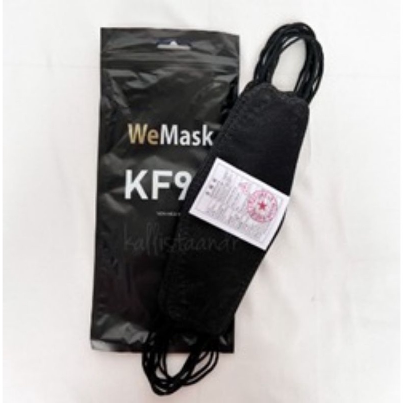 Masker KF94 WeMask Hitam