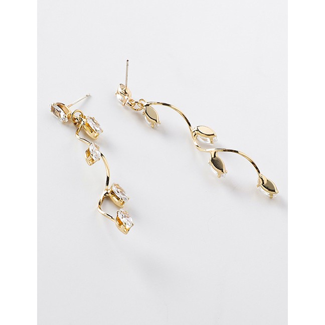 LRC Anting Tusuk Fashion 925 Silver Needle Wavy Rhinestone Leaf Twig Styling Earrings D24688