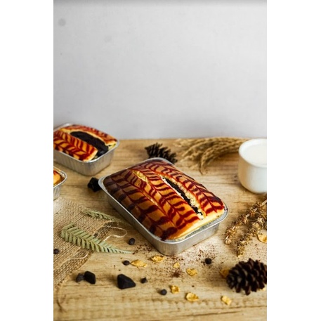 

Red Velvet Swirl Large