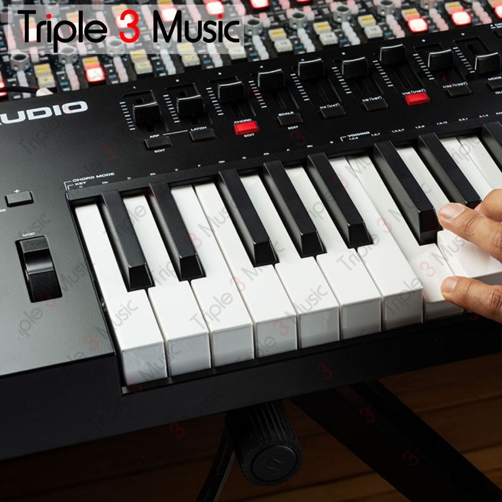 M-Audio Oxygen Pro 61 Midi Controller 61 keys
