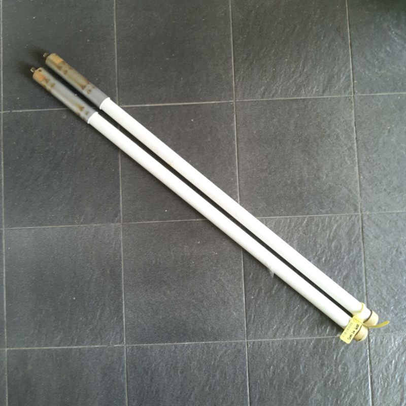 Antenna Omni Vezatech 2.4GHz 15dBi sepasang bekas normal