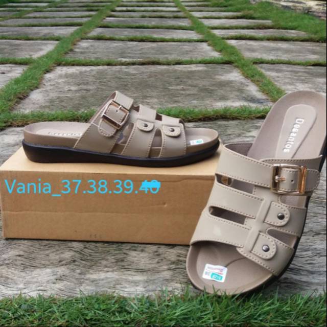 Sandal Desantos Vania