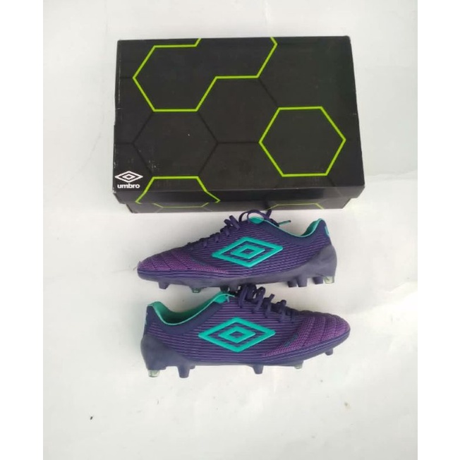 Sepatu Bola Ubro Pro Hg