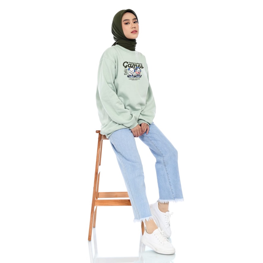 X Urband Absolute Sweater Crewneck Playing Games A276