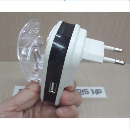 Desktop Charger Universal LCD + USB