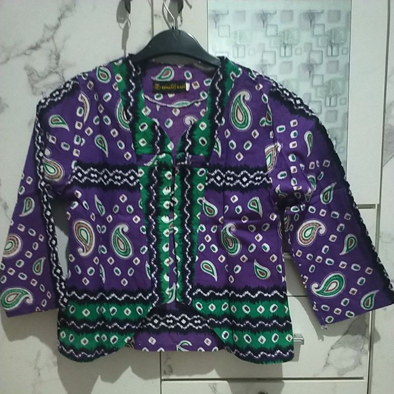 Cardigan Batik Benang Raja