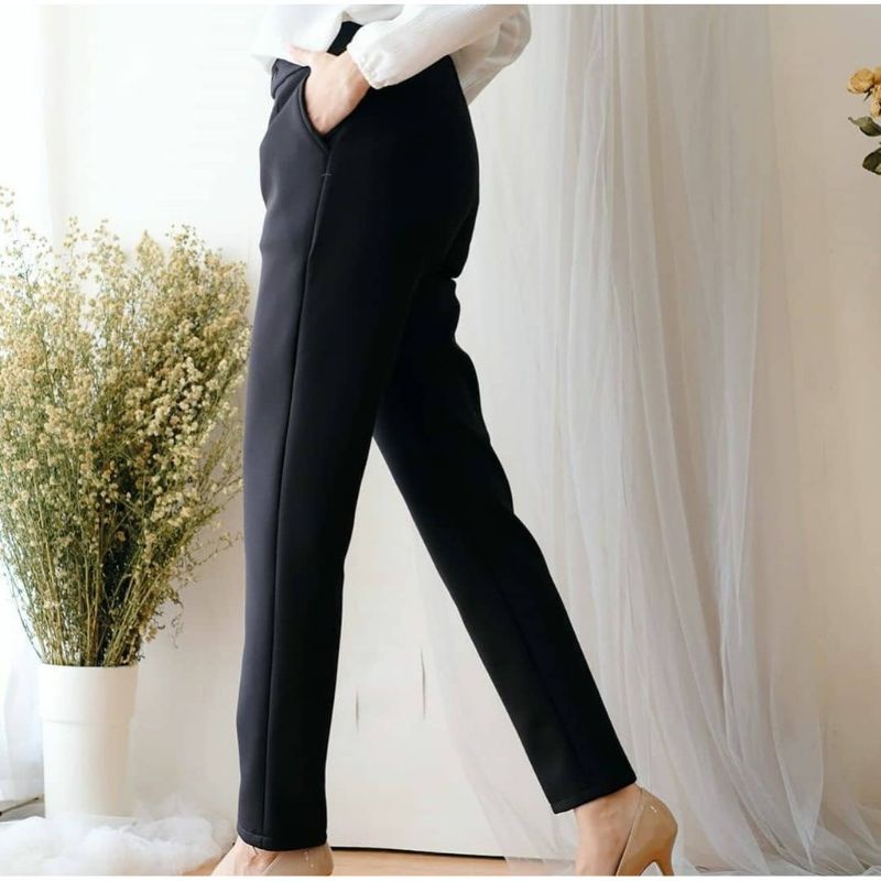 Aulia - Celana Basic Pants Luna//Celana Luna Scuba Ukuran Standar