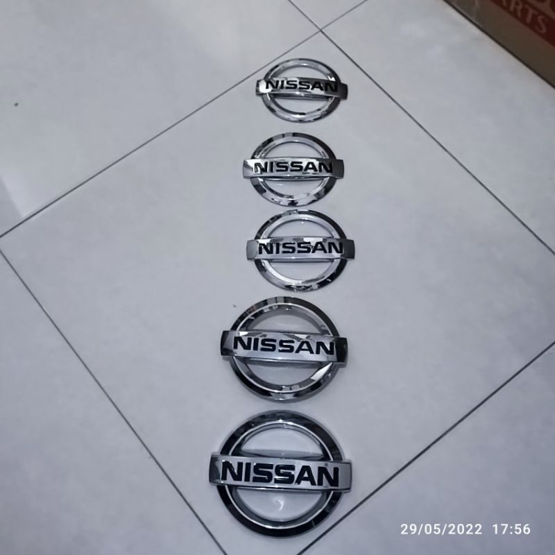 emblem logo nissan ukuran besar logo nissan emblem nissan ukuran besar