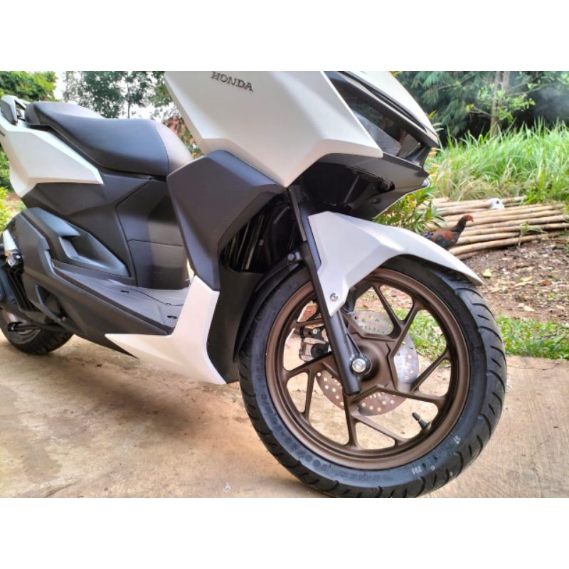 Sambungan Spakbor Depan Vario 160 Aksesoris Modifikasi Custom Fiberglass