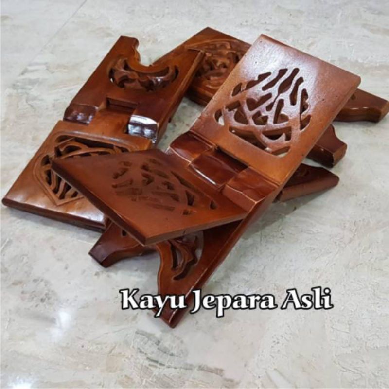 

Rekal alqur'an ukur 34 x 15 mptof iqro' kayu jati campuran clear gloss