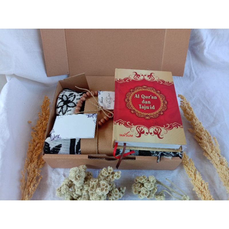 Sovenir Tahlilan 1000 Hari | Tahlil 100 Hari | Tahlil 40 Hari | Sovenir Sajadah | Hampers Sajadah