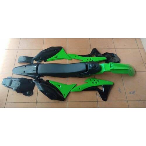 BODY SET GORDON COVER SET pnp KLX DTRACKER 150 hijau hitam