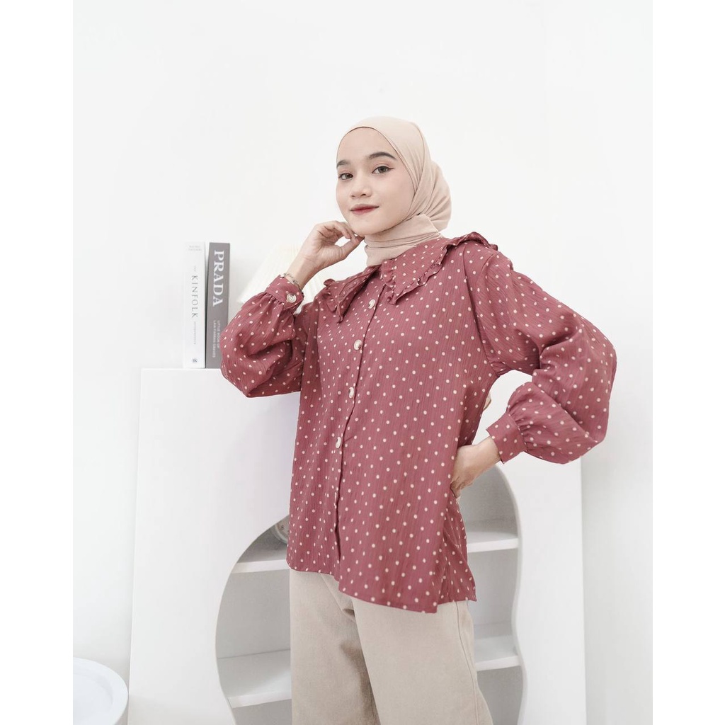 FANIA Dottie Collar Blouse Wanita