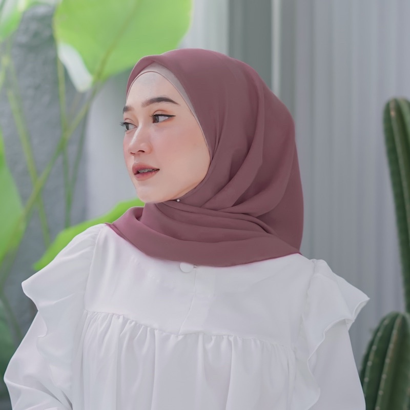 HIJAB BELLA SQUARE / HIJAB POLYCATTON-Nutella