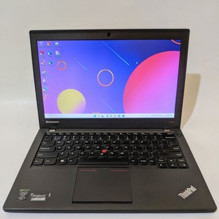 laptop ultrabook  tipis/slim Lenovo thinkpad x240 - core i5 - ram 8gb - ssd 256gb