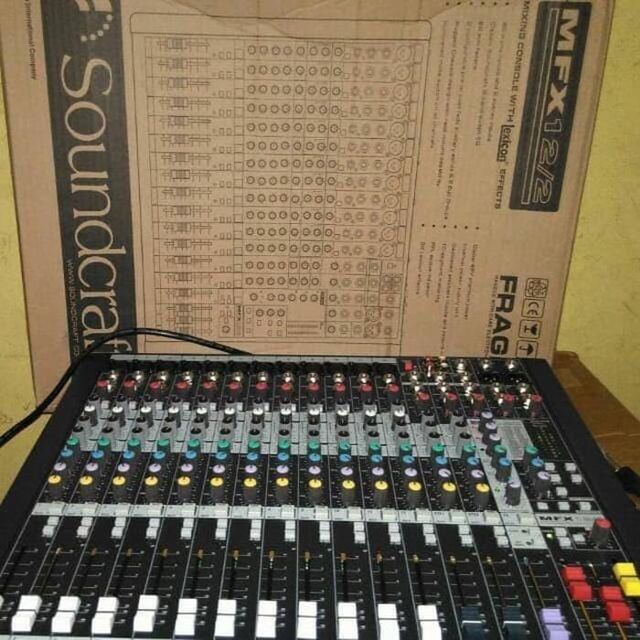 AUDIO MIXER SOUNDCRAFT SOUNDCRAF MFX 12 / 2 12 channel