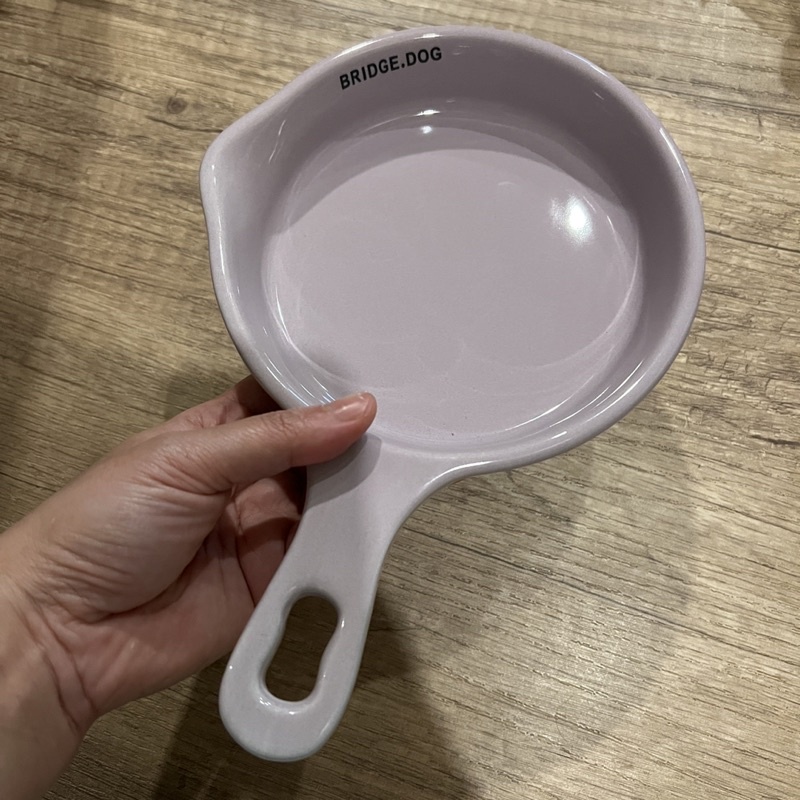 Bridge dog korea ceramic pan