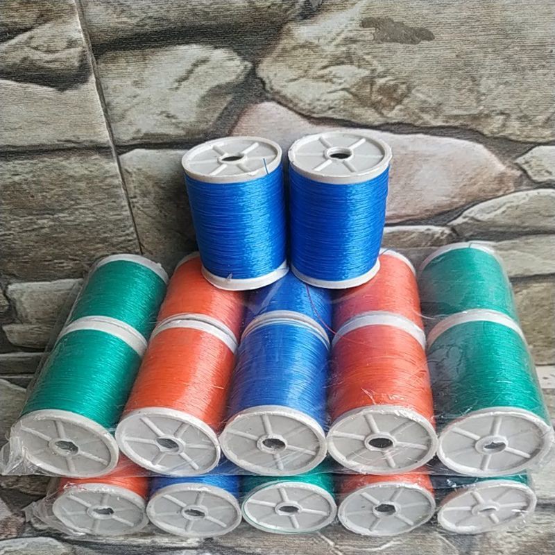 benang layangan kenur /urat klos gajah isi 10 pcs ( tidak tajam)