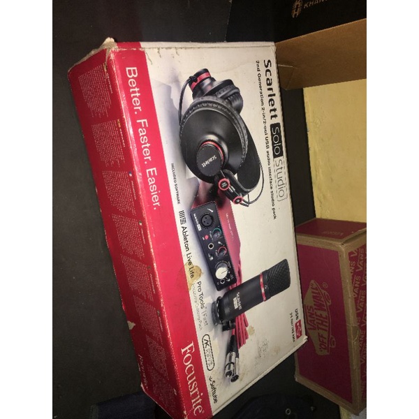 Soundcard Focusrite Scarlett Solo Studio 2nd Gen Audio Interface Second ORIGINAL + Stand Mic