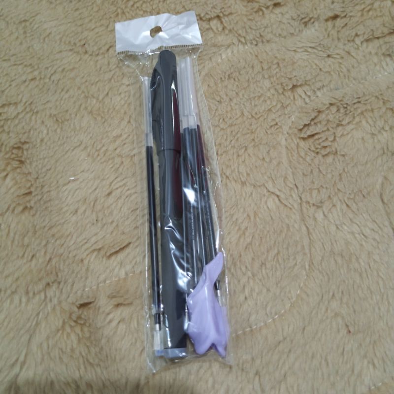 

MAGIC PEN & REFIL PULPEN AJAIB