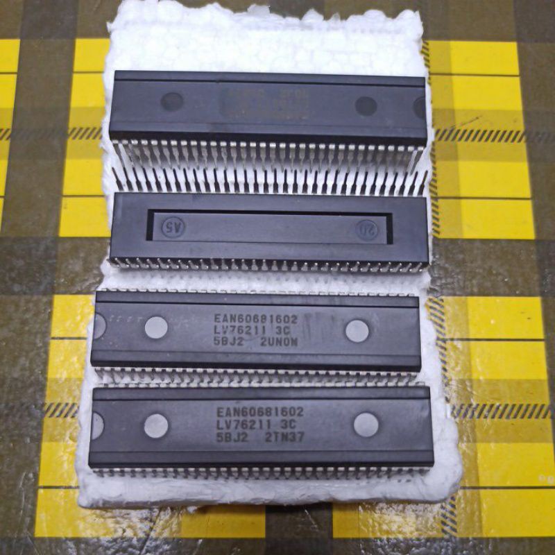 IC LV76211 3C EAN60681602 ORIGINAL