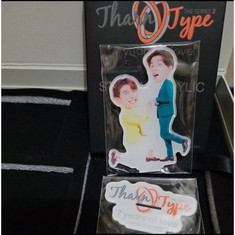 TharnType Standy Acrylic