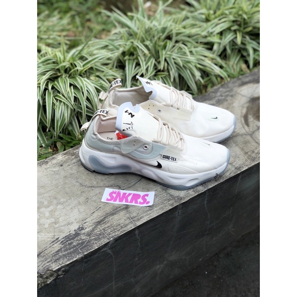 Nike React Element Goretex White