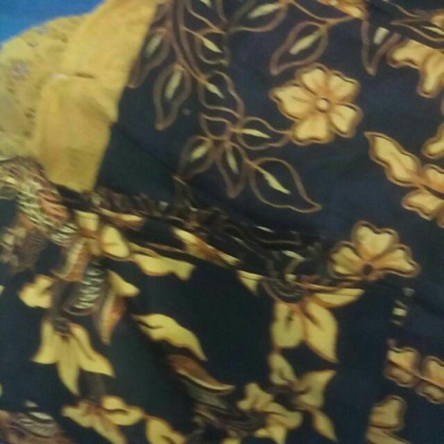 Couple Marlena Cendrawasih, # Lumbung Batik