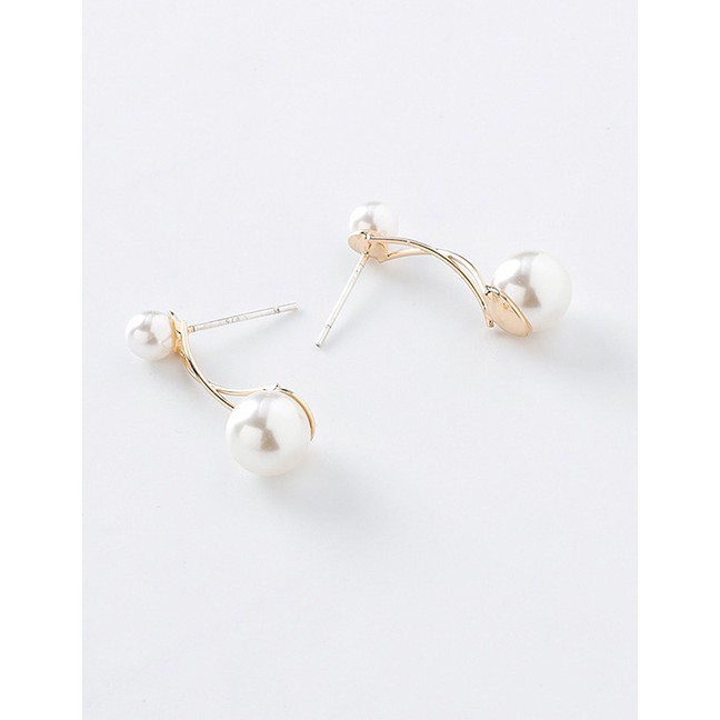 LRC Anting Tusuk Fashion Gold 925 Silver Pin Size Artificial pearl Line Staggered Earrings D42713