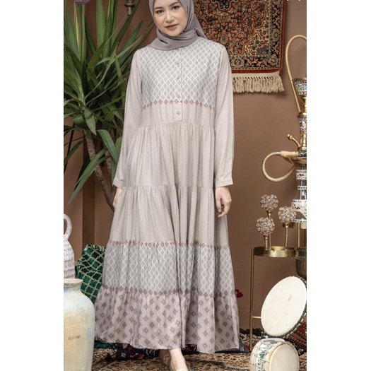 LATEEFA DRESS BY HEAVEN