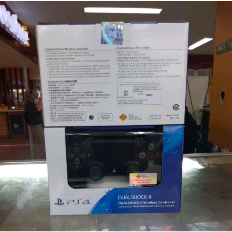 PS4 STIK / STICK / CONTROLLER WERLESS PRODUK RESMI SONY INDONESIA