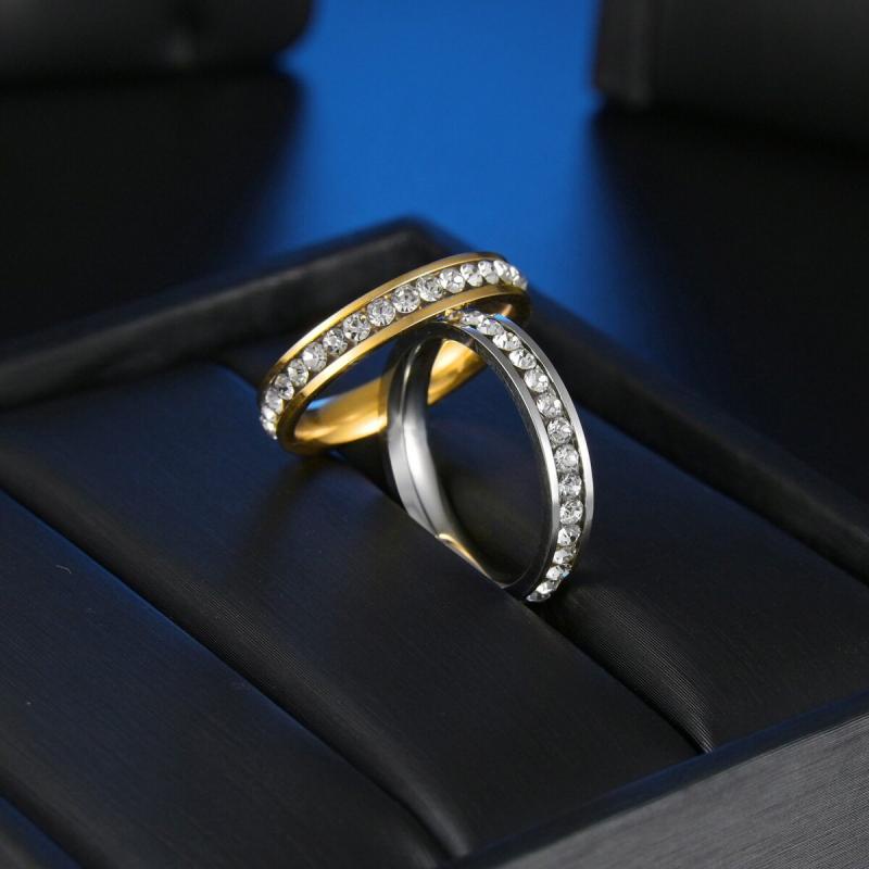 Cincin Berlian Zirkon Bahan Stainless Steel Untuk Wanita