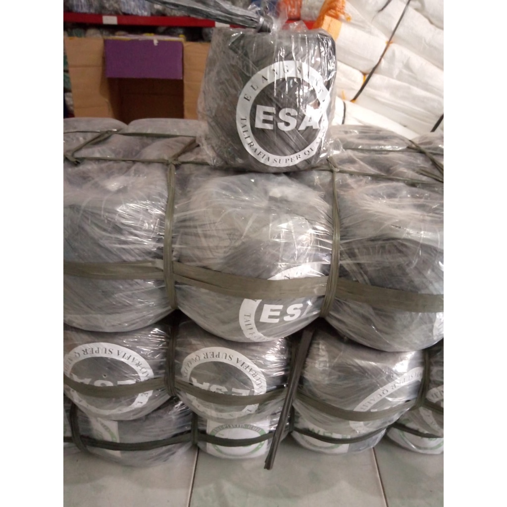 

Tali Rafia Hitam "ESA" 1kg