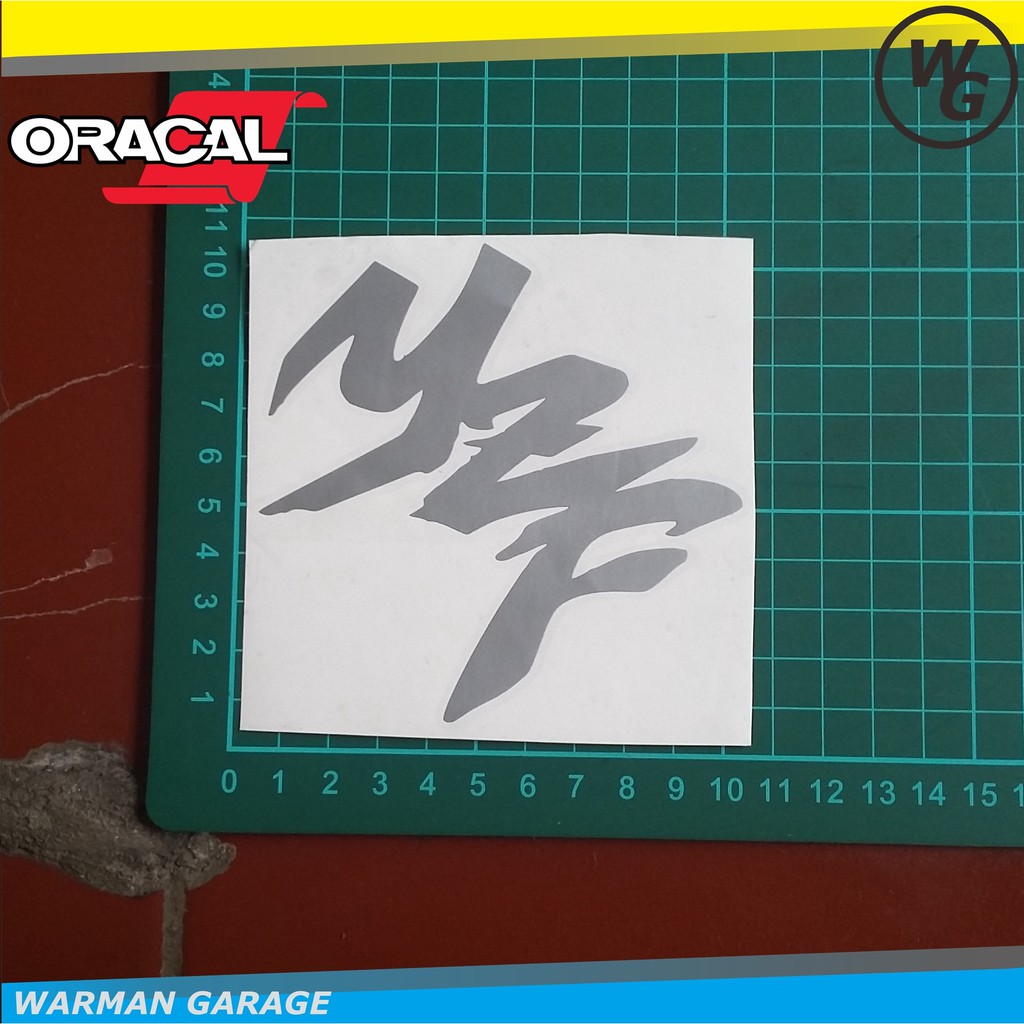 

Cutting Stiker Logo YZF warna Silver ukuran 10cm